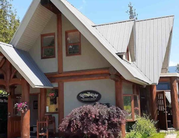 Photo credit: Recline Ridge Winery / Instagram